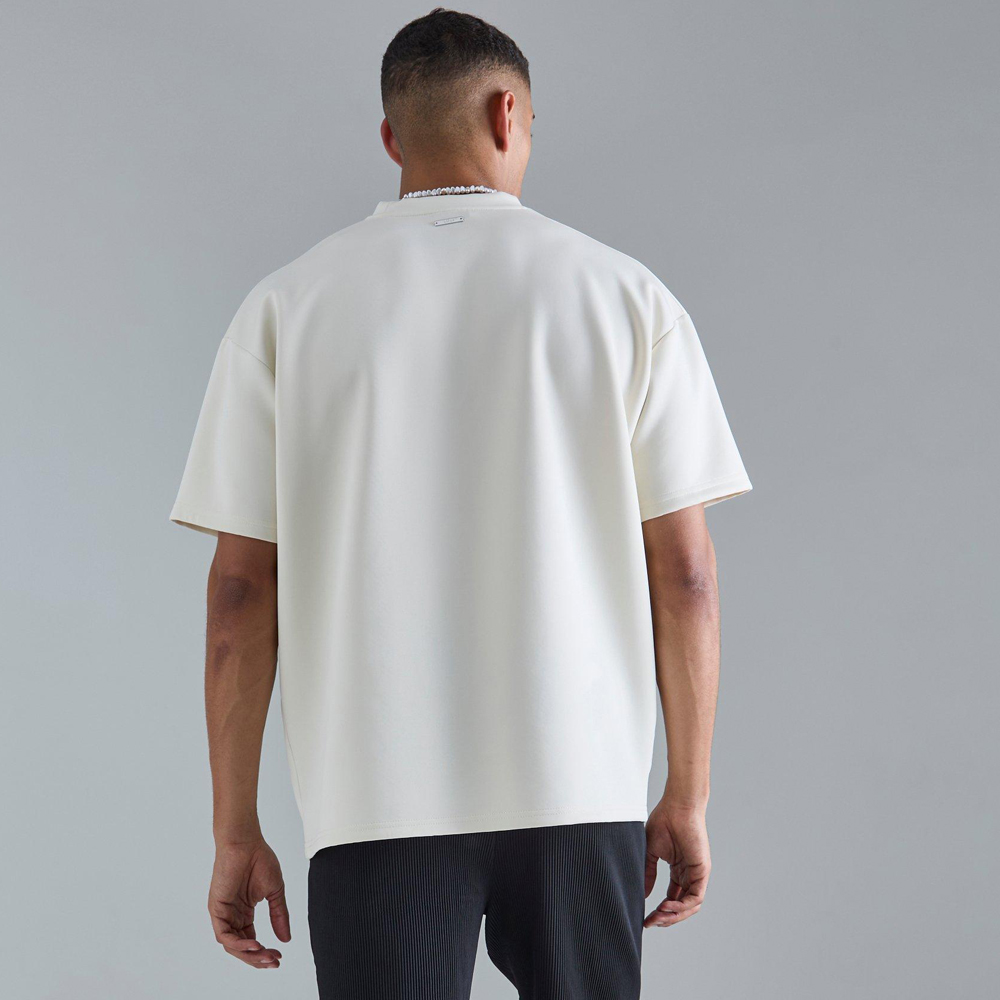 Oversized Marble Heart Graphic T-shirt - Image 2